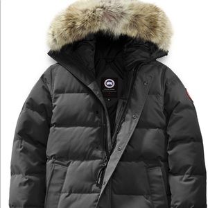 COPY - Canada goose Men’s Carson Parka, NWT